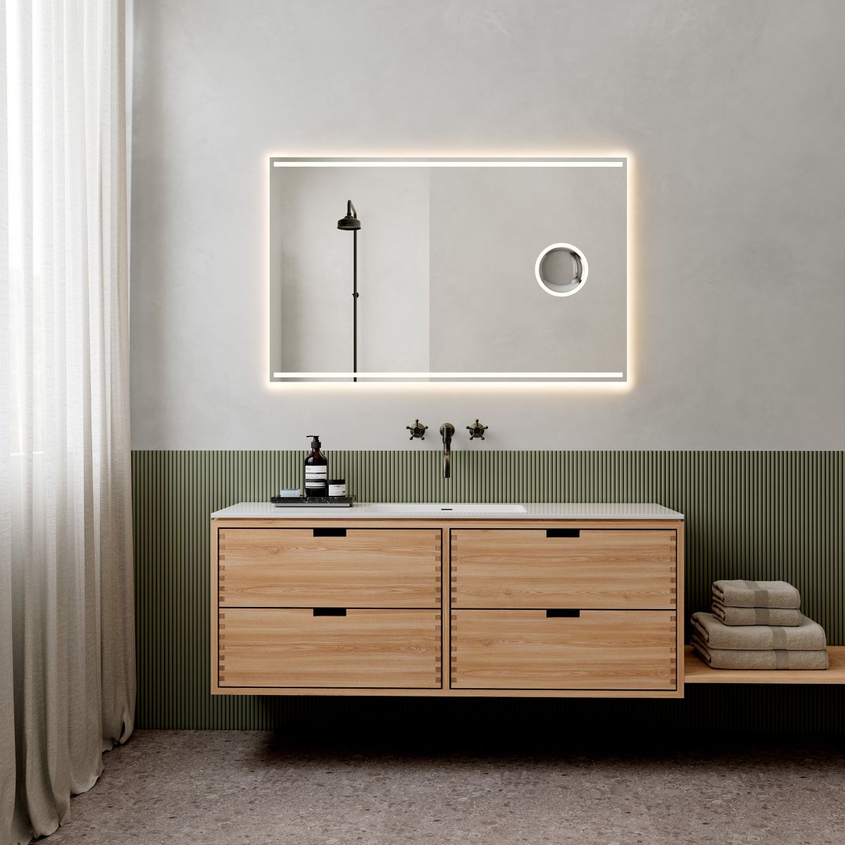 Loevschall Focus spejl 120x75 cm, integreret makeup spejl og lys