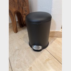 Cosmic Essentials toiletspand 5 l mat sort