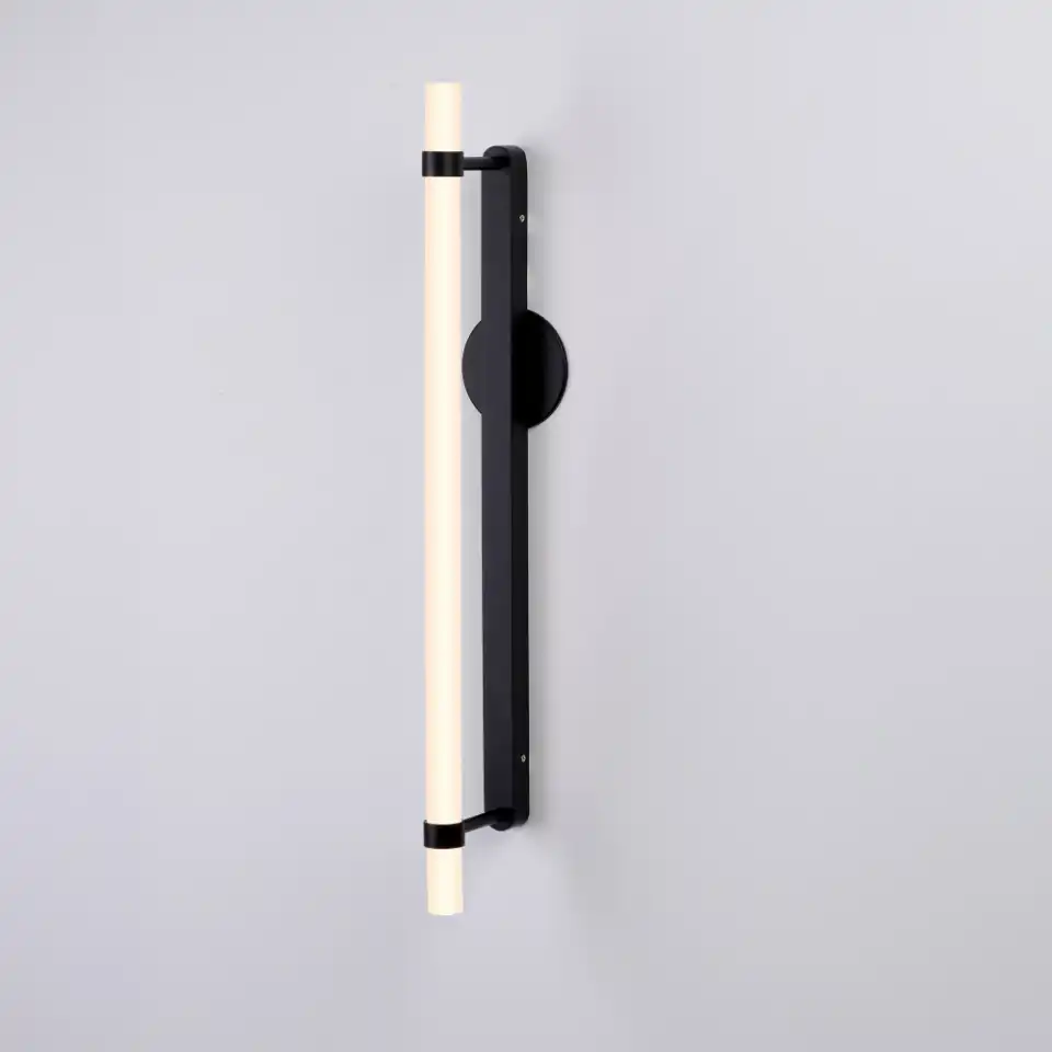 Loevschall Katana LED væglampe, sort, 60 cm